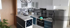 chính chủ cần bán căn m-one nam sài gòn - quận 7, dt 68m2, 2pn2wc, có nội thất, giá 2 tỷ 200 triệu