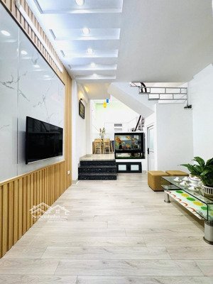 nhà mới lô góc tặng full nội thất giáp nhị | 45m² | 4 tầng | mt 4m | 6.98 tỷ