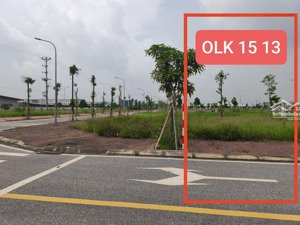 bán nhanh lô áp góc, 2 mặt tiền, không lỗi, sát khu cn, giá chỉ 1 tỷ 650. lh 