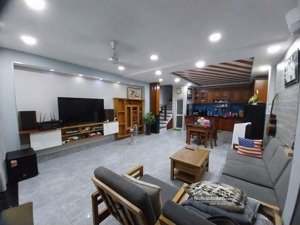 thông số hiếm-rộng đẹp rẽ dòng tiền cao- bán nhà 5x20-5 tầng-mặt tiền đường trần văn quang tân bình
