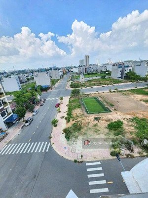 đất phú hồng thịnh 10 kế bên quốc lộ 1k kế làng đại học chỉ 3tỷ 3