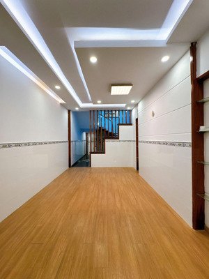 siêu phẩm nhà 2 mt trước sau 1t 1 lửng 3 lầu nguyễn ái quốc khu b5 gần big p.tân hiệp tp.biên hòa