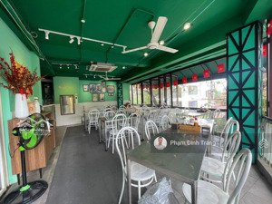 bán nhà mặt phố trung hoà, cầu giấy 112m2 x 2 tầng - mt 8m - giá 60 tỷ, vỉa hè 10m kinh doanh