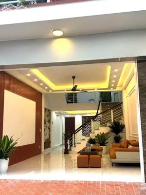 Bán nhà 4 tầng khu Đặng Tất, gần đường Trường Chinh, ph Tân Bình, TP HD, 60m2, mt 5m, 4 ngủ