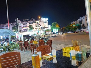 chính chủ sang nhượng nhà hàng khu nam cường, lô góc, kd sầm uất 120m - mt 40m - 250tr