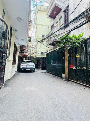 hào nam - phân lô tô tô tránh- 50m nở hậu - 22,5 tỷ