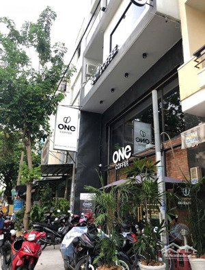 tòa nhà 7 tầng mặt tiền đường cửu long p15 quận 10 - cư xá bắc hải - 8x11 - thang máy - 52 triệu