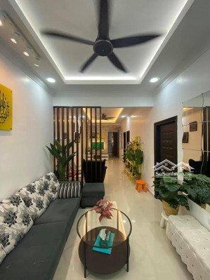 bán nhà gần đô thị hinode kim chung 40m-4 tầng-10m ô tô-thiết kế đẹp-mặt tiền siêu thoáng-5,4 tỷ