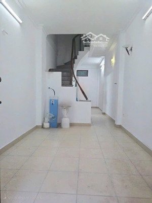 bán nhà yên hòa, nhà 5 tầng, lô góc 3 thoáng. diện tích 32 m2. giá bán 7,5 tỷ