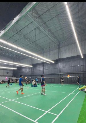 cho thuê 07-08 sân cầu lông cát lái q.2 ful nt đủ pccc 1350m chỉ 117tr khu vip an ninh 