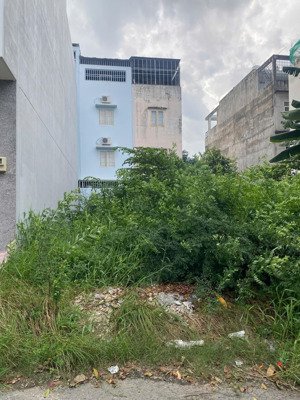 bán đất giá siêu rẻ gần chợ long phước