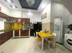 bán nhà 1 trệt 1 lầu 56m2 2pn đường xô viết nghệ tĩnh tp vũng tàu. giá bán: 4 tỷ