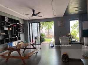 siêu phẩm villa biển mỹ khê ngay trục nguyễn văn thoại 303m2 giá 23 tỷ sẵn hđ thuê 50tr/tháng