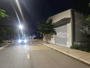 bán lô áp góc giãn dân lãm trại, vân dương, bắc njnh