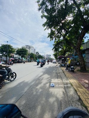 chính chủ bán gấp nhà 5m x 24m mặt tiền kinh doanh phan văn hớn