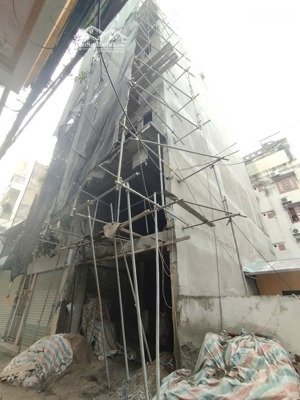 bán nhà phân lô quân đội 918. 85m2, mt 5m, 23.5 tỷ, 7 tầng, thang máy, gara ô tô, 2 thoáng