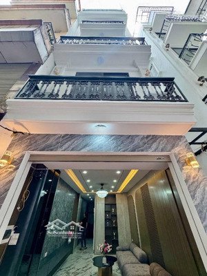 bán nhà đàm quang trung - lô góc - ngõ thông - thang máy nhập - full nội thất - gần cầu vĩnh tuy