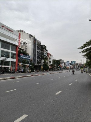 bán nhà mặt phố âu cơ 170m2 đoạn đẹp nhất 6 làn đường vỉa hè ô tô tránh