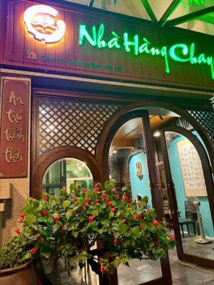 shophouse 50 năm sh2a hoàn thiện, có thang máy đang cho thuê giá 11.5 tỷ vin gia lâm 