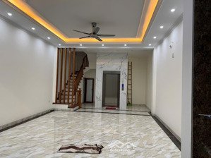 7 tầng thang máy --mp trần đăng ninh - mới tinh - kinh doanh --nội thất 6 sao-- hàng hiếm tầm tiền