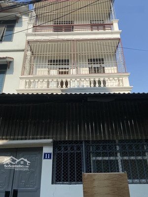 bán nhà kiêu kỵ - nhà 3 tầng sổ đỏ cất két diện tích: 60m giá: 6,5 tỷ