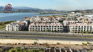 flc tropical shophouse 90m2 khu chung cư 16tr/m2 đất. nhận nhà luôn. 