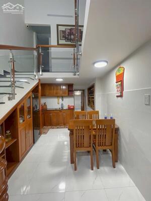  SIÊU RẺ _ ĐIỆN BIÊN PHỦ _ 2 TẦNG _ K 2,5 M _ GIÁ: 3,4 TỶ.