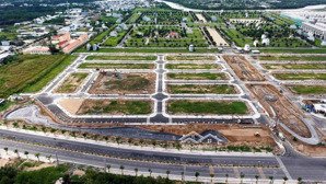 đất nền sổ đỏ chỉ 30tr/m2, trung tâm q7 20phut, chiết khấu 5%, ra sổ liền tay, nh hỗ trợ 70%.