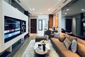 cho thuê căn hộ căn góc 94m toà booyoung mỗ lao.giá 13tr tháng. full nội thất chỉ việc về ở.