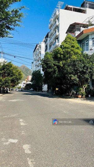 bán nhà 3 tầng đẹp xuất sắc mặt tiền đường lý thái tổ đông mương, hòn xện