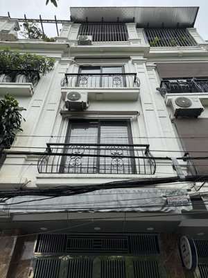 chính chủ cho thuê nhà nguyên căn 4 tầng đầy đủ nội thất, 50m2