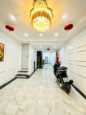 10 phòng khép kín, 720tr/năm, full nội thất, thang máy, civic vào nhà, hoàng mai chính chủ 12.2tỷ