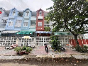 nhà trệt 2 lầu đường số 9 kdc công ty 8 - giá 3.5 tỷ