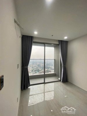 cho thuê 1pn 1wc happy one central giá 6tr/th 50m2 có rèm, máy lạnh, bếp, máy nước nóng