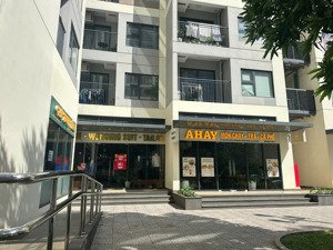 shop mặt sảnh 51m2 - 20 triệu/tháng tại vinhomes grand park