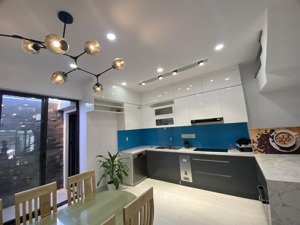 cho thuê nhà 3,5 tầng đủ nội thất đẹp tại kdt hà quang 2