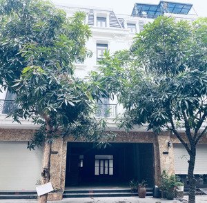 bán liền kề biệt thự hoàng huy riverside, 12,6 tỷ, 90m2, 4 tầng, đông nam, cạnh công viên