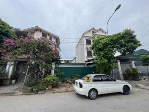 đất tđc 31ha trâu quỳ, giá đầu tư, vỉa hè 3 oto tránh , dt 125m2 - mt 6m hậu 6m