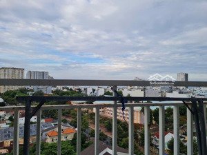 bán nhanh giá tốt căn hộ chung cư vũng tàu melody 2pn view biển giá 3.2tỷ. lh ms. thảo