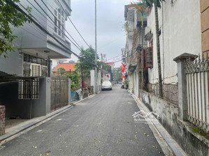 bán lô đất 65m kim chung đông anh ngõ ô tô gần cụm công nghiệp sổ đỏ chính chủ