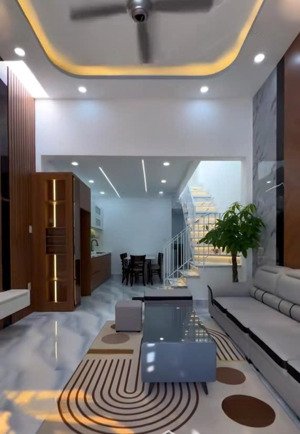 bán nhà phan văn trị -p2-q5 : 2tỷ450/48m2 (sổ riêng chính chủ )