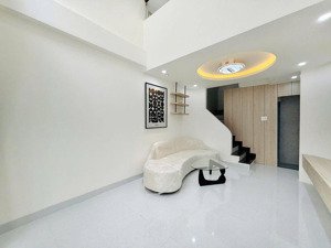 nhà bán : nguyễn kim -p6-q10 : 2tỷ450/48m2( sổ riêng chính chủ )