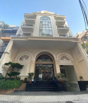 siêu hiếm nhà sư vạn hạnh, quận 10- dt 11,5x12m, hầm 8 tầng, hđ thuê 150 triệu/th, bán 39 tỷ