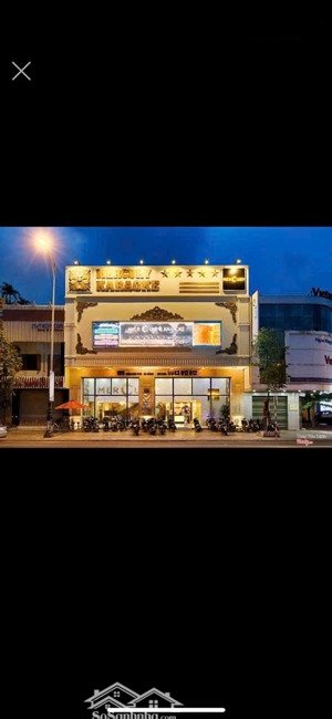 cho thuê nhà mặt tiền 119 điện biên phủ . diện tích 300m2