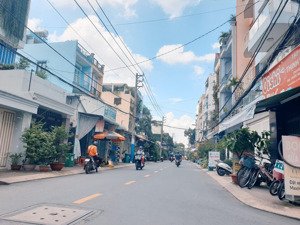 bán nhà mặt tiền đường số 17, gò vấp. kế chợ hạnh thông tây, dt 4.2x28m 117m2, 4 tầng, 13.2 tỷ