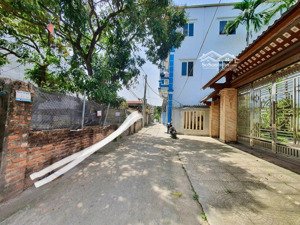 chính chủ lô đất sát quốc lộ 6a, gần khu công nghiệp, gần đường lớn, sổ đỏ chính chủ chỉ hơn 3 tỷ