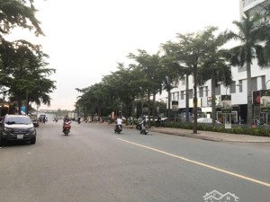 đầu tư đất nền quận 2 chỉ từ 5 tỷ ngay kdt cát lái - quận 2 sổ hồng công chứng ngay