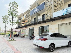 căn shophouse 3 tầng mặt tiền db4 kinh doanh sầm uất db4 - trung tâm kcn vsip ii