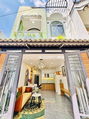 chú bảy bán gấp nhà sư vạn hạnh - quận 10 dt 57m2 - giá 1 tỷ 790, sổ hồng riêng - dọn ở ngay !
