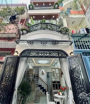 nhà ngộp bùi đình tuý-cơ hội tốt cho nhà đầu tư thông thái-shr-sang tên ngay 3pn 3wc